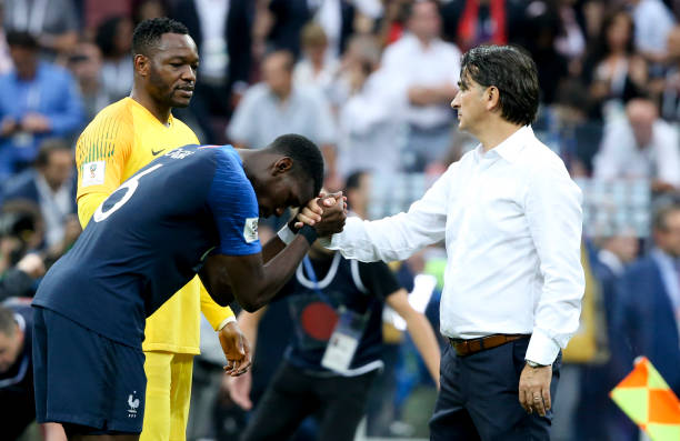 了他在定位 了他在定位